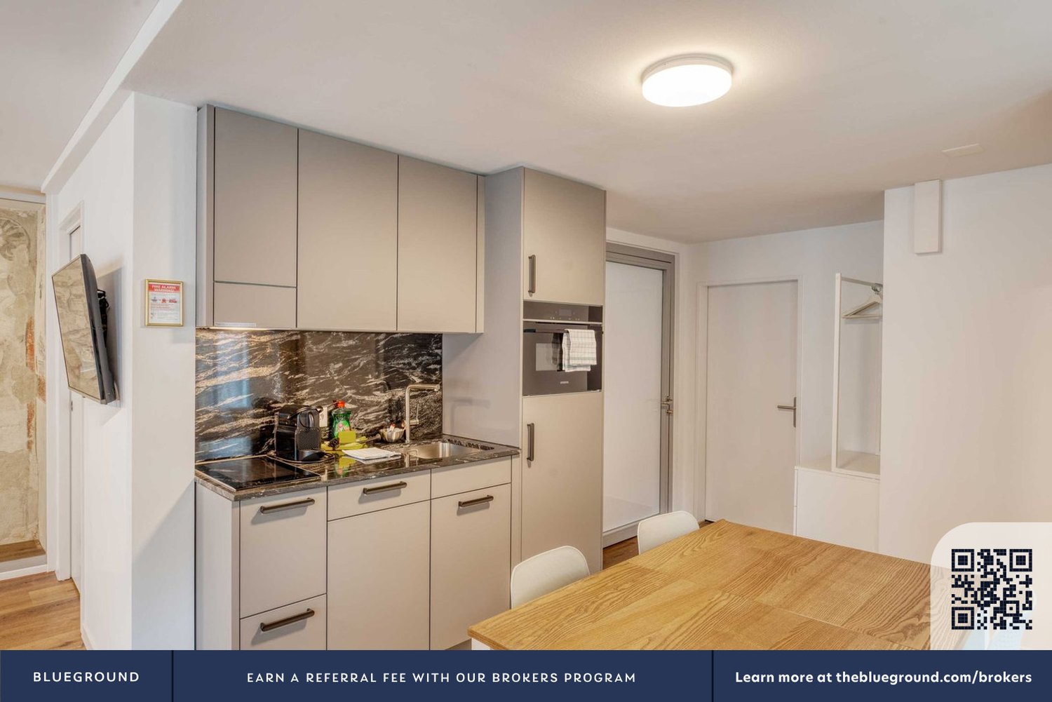 3 rooms furnished flat
