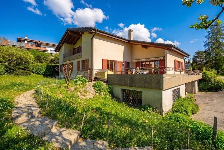 Casa plurifamiliare, foto 2 di 8