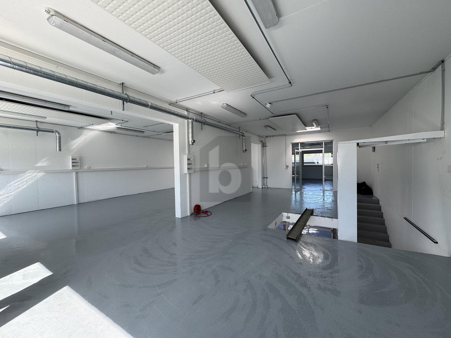 340m² oggetto industriale