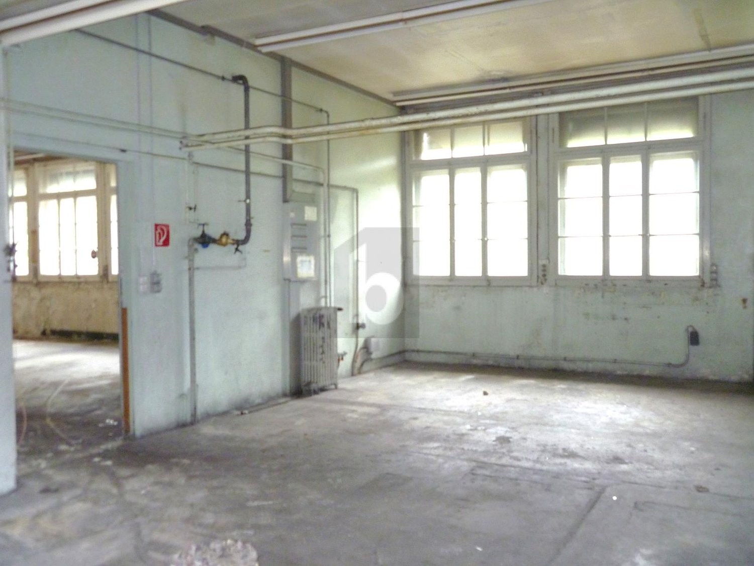 250m² industrial object