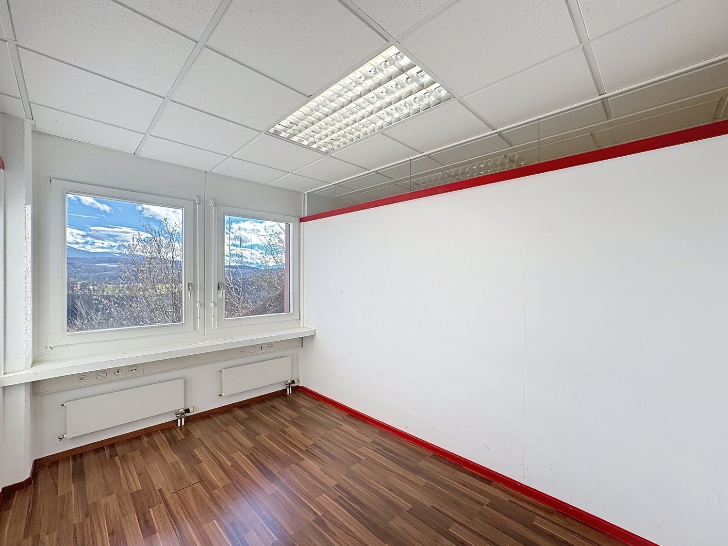 negozio di 145m²