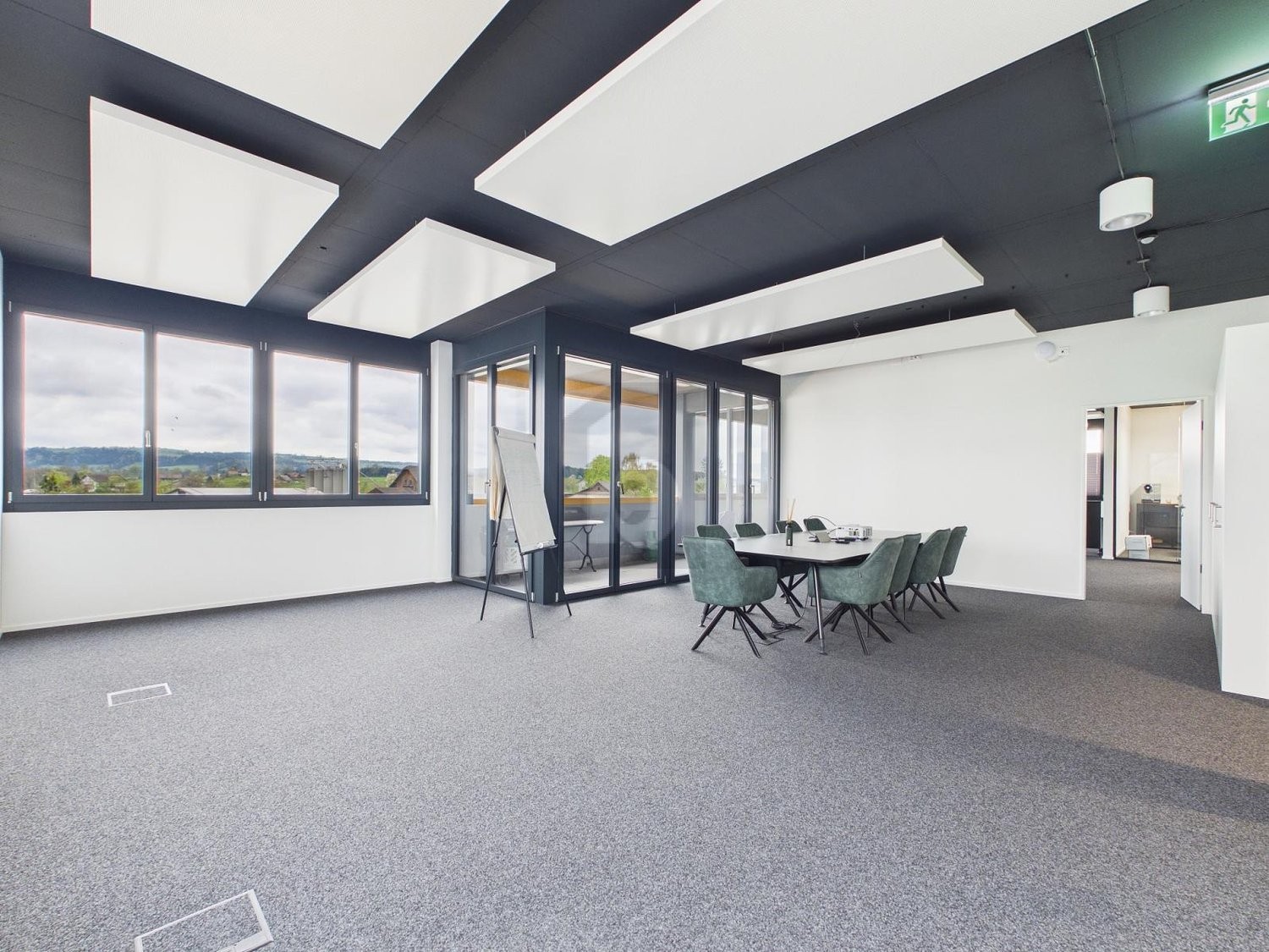243m² ufficio