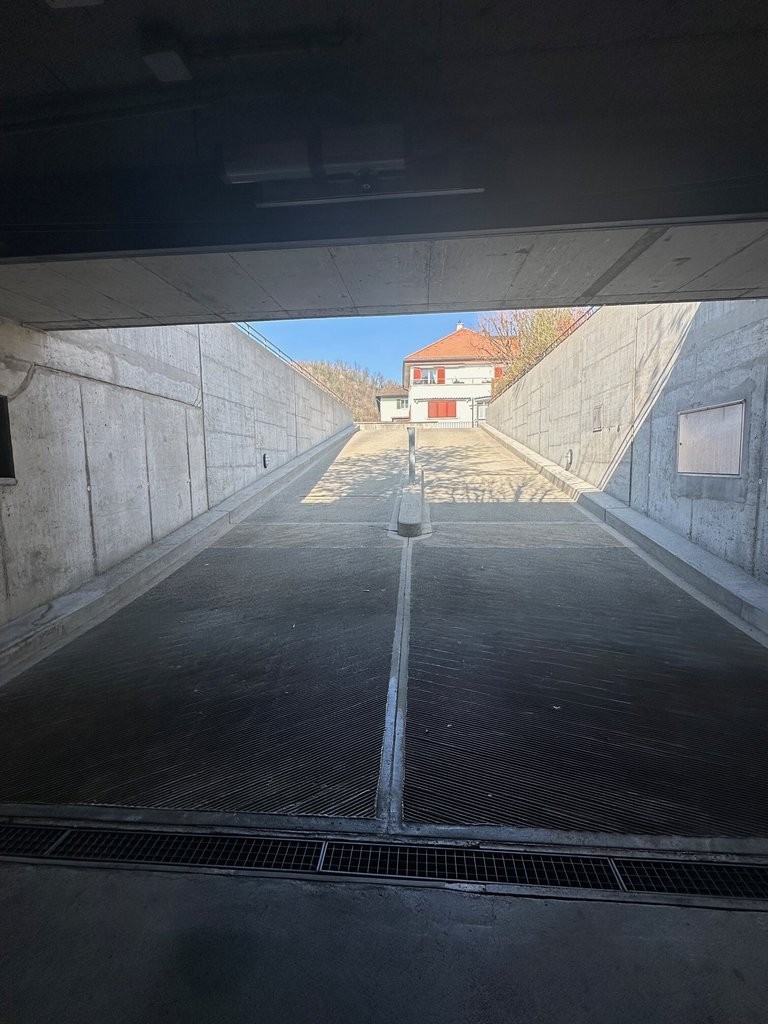 Underground slot