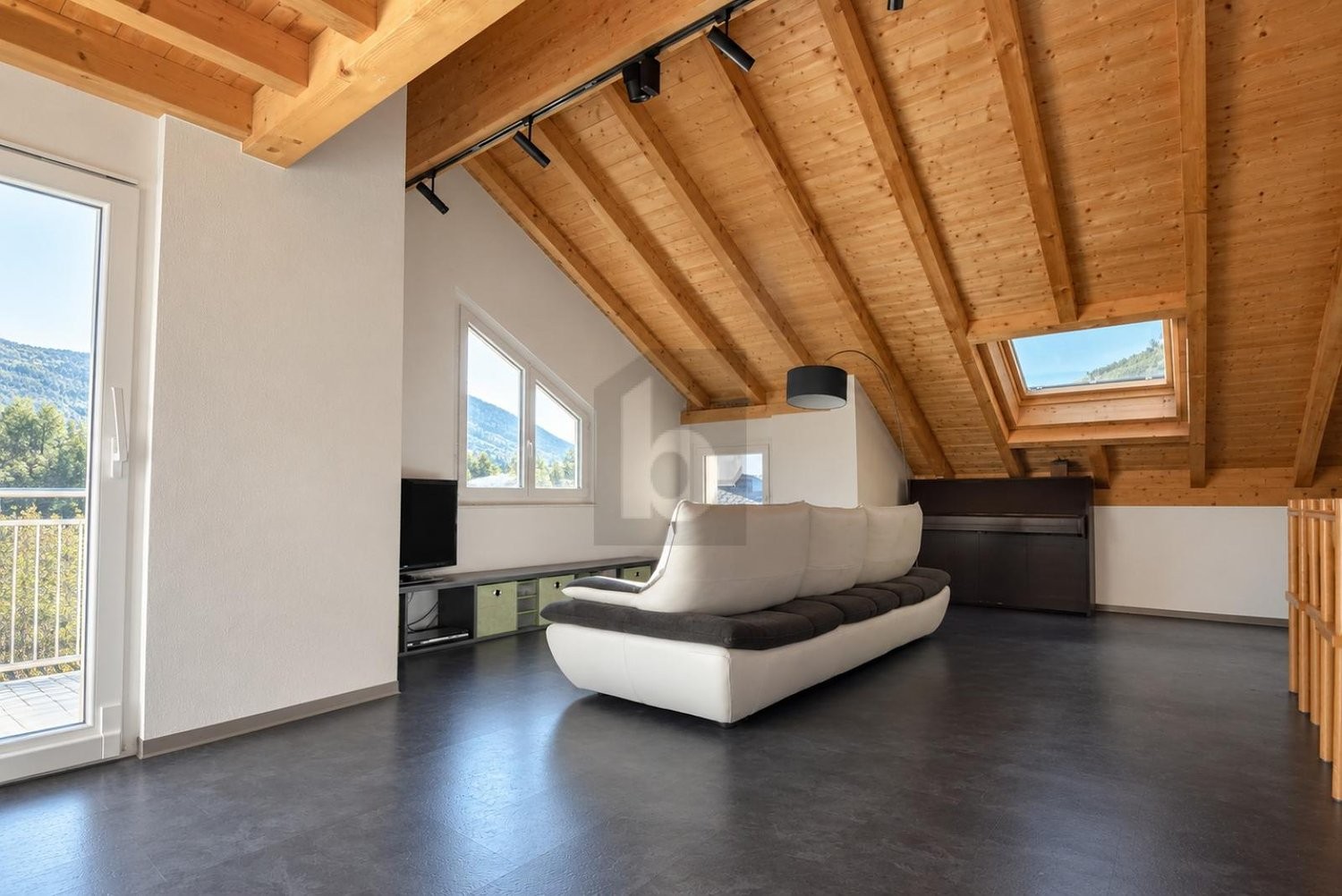 4 ½ rooms roof flat