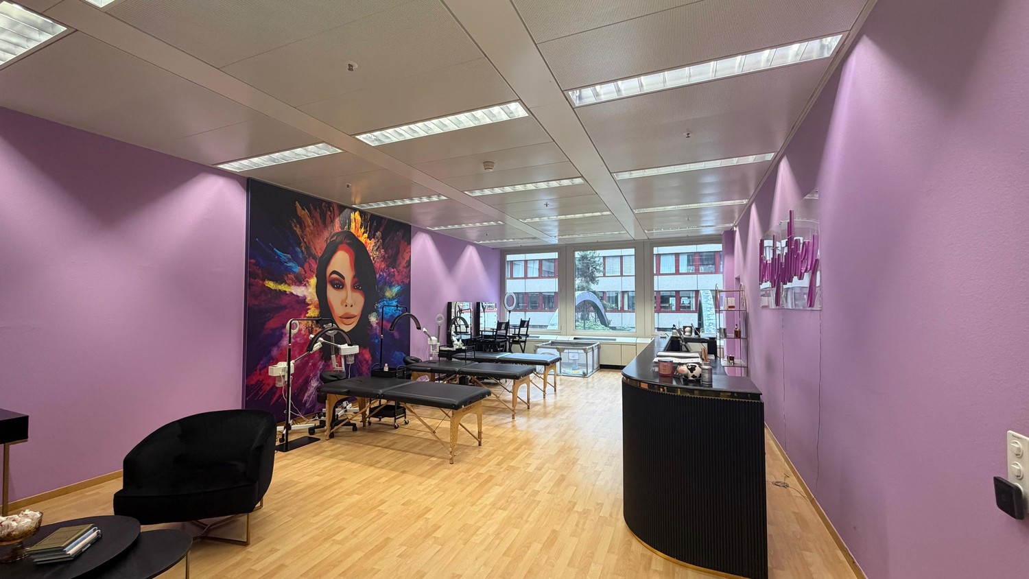 85m² commerciale