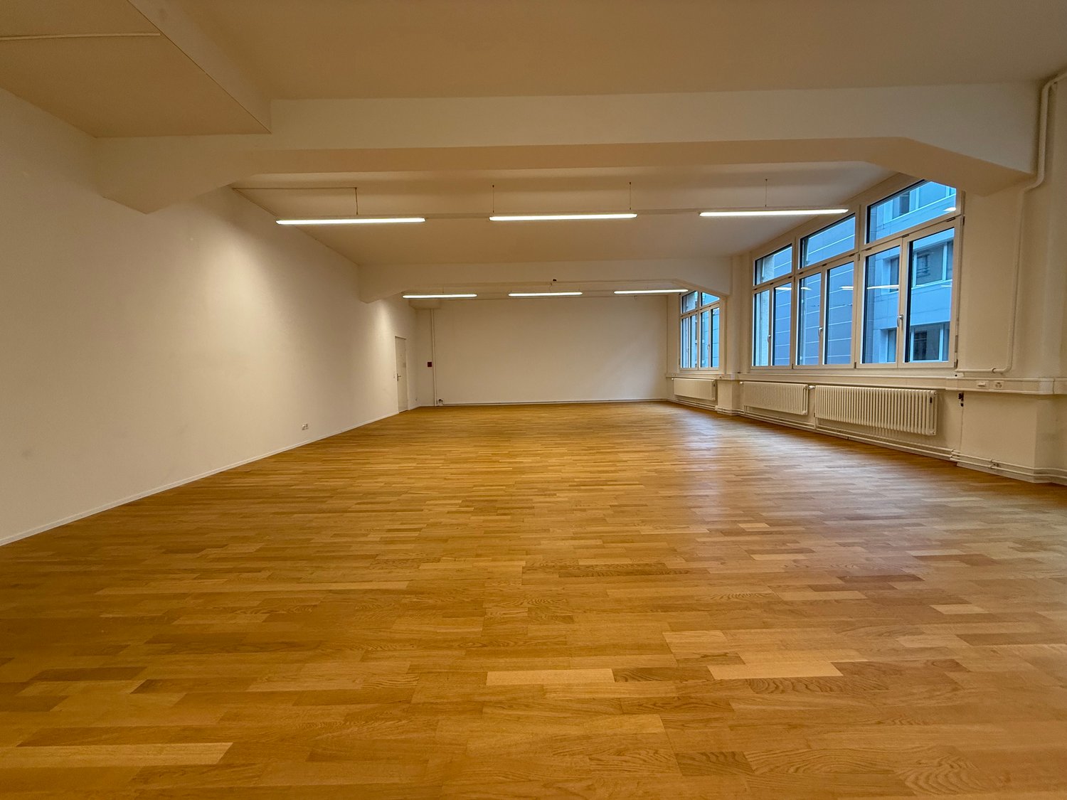 Office, Foto 2 von 6