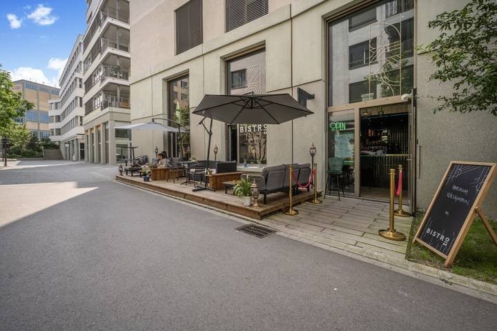 92m² commercial, Foto 4 von 6