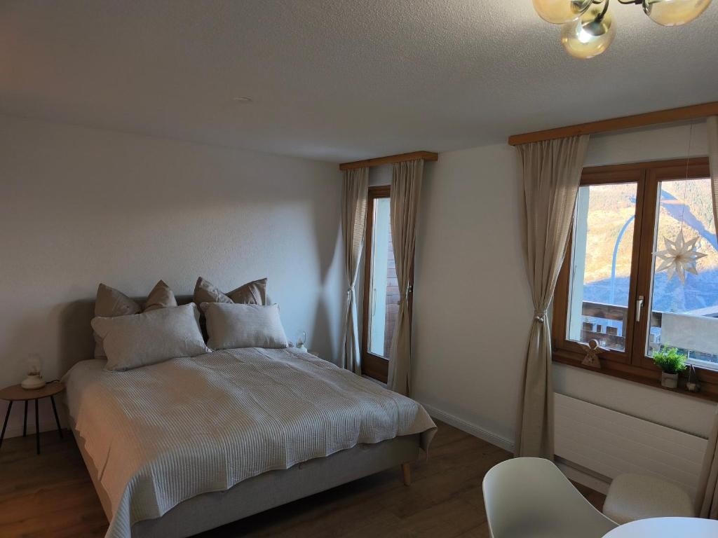 1 room apartment, Foto 1 von 8