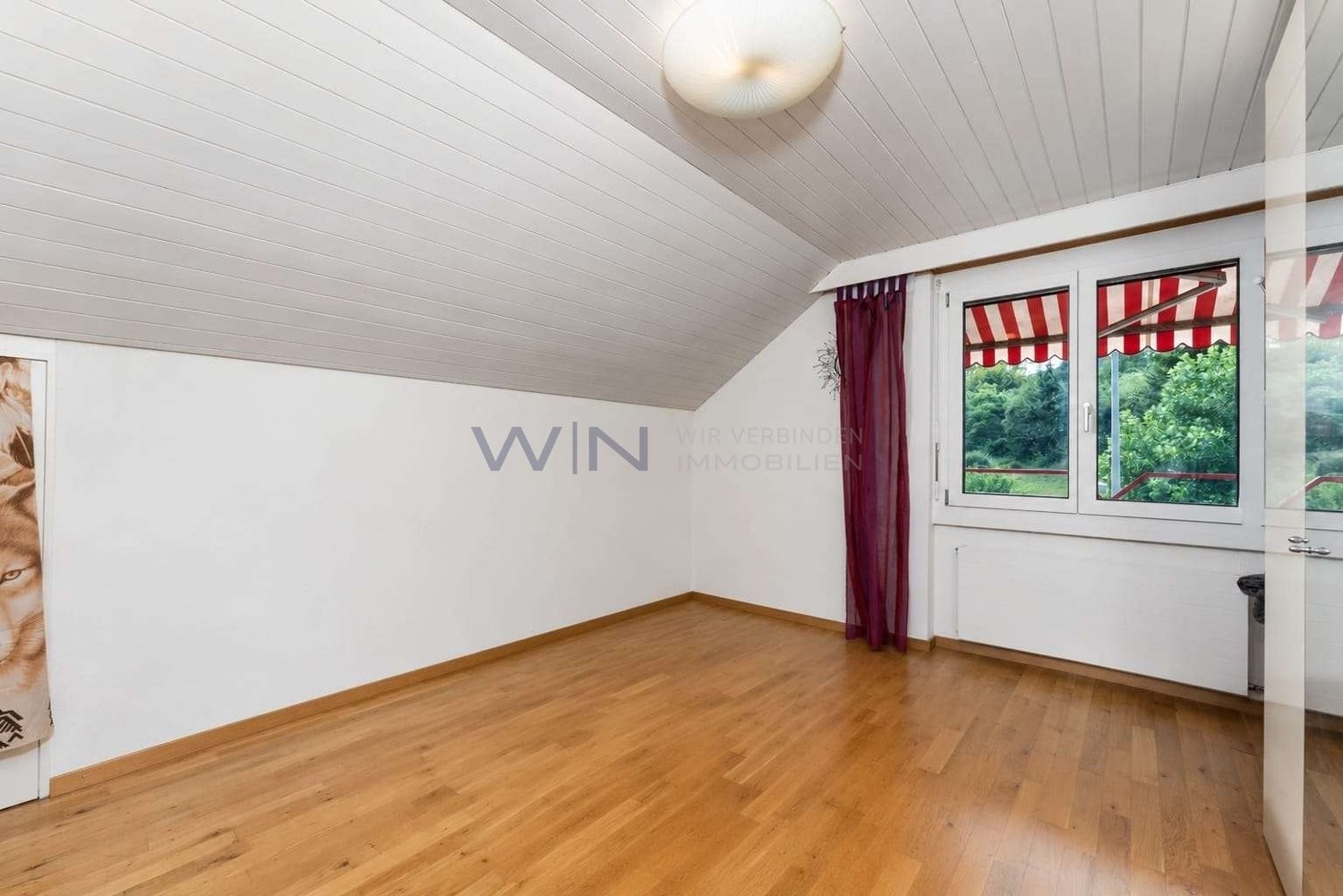 2 ½ rooms roof flat, Foto 3 von 5
