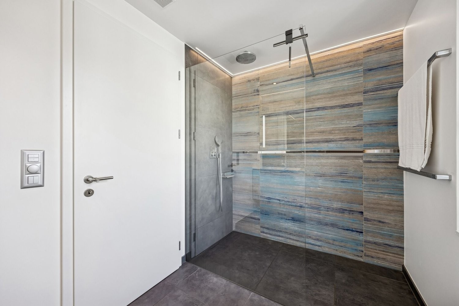 2 ½ rooms furnished flat, Foto 8 von 10