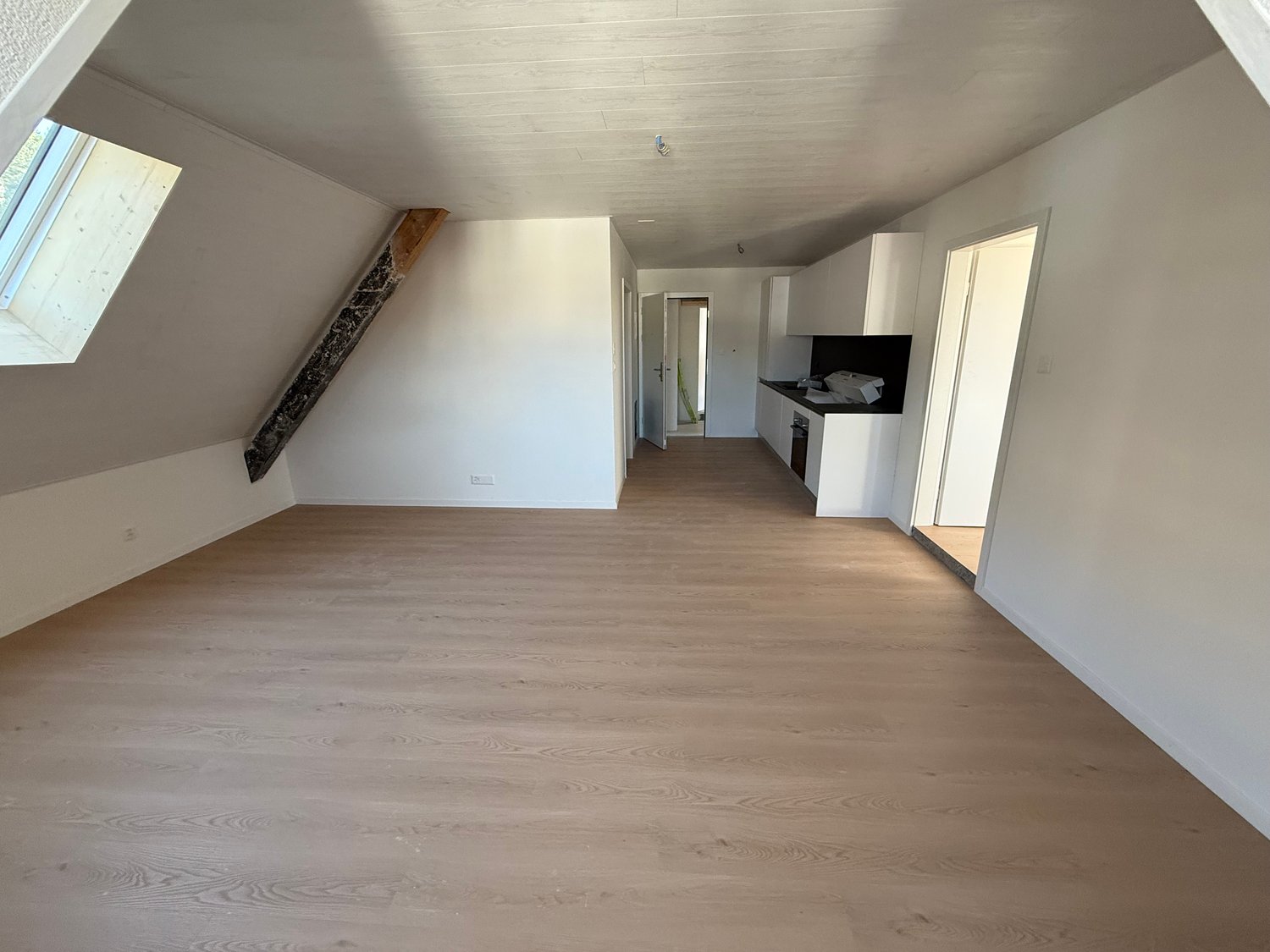 2 ½ Zimmer Dachwohnung