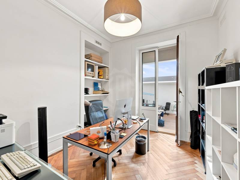233m² Büro, Foto 6 von 10