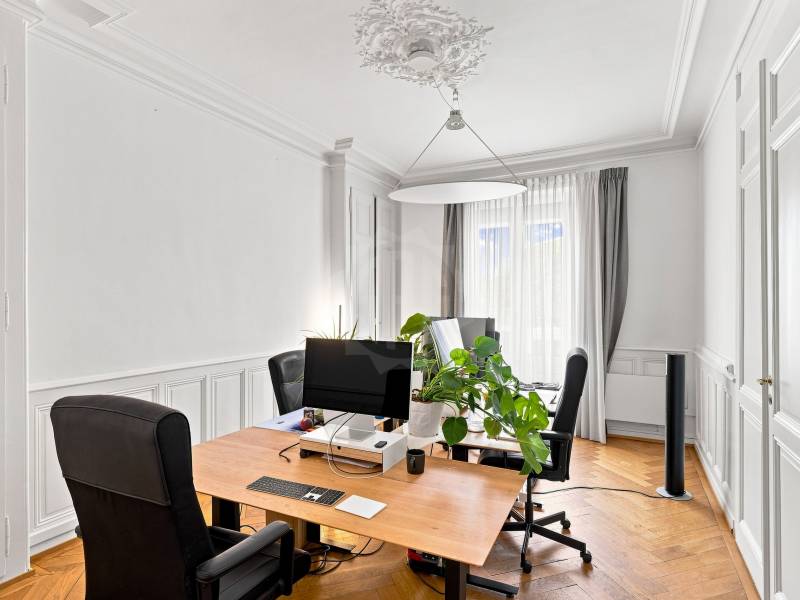 233m² Büro, Foto 5 von 10