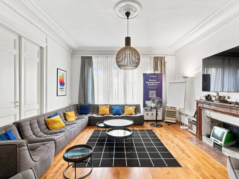 233m² Büro, Foto 3 von 10