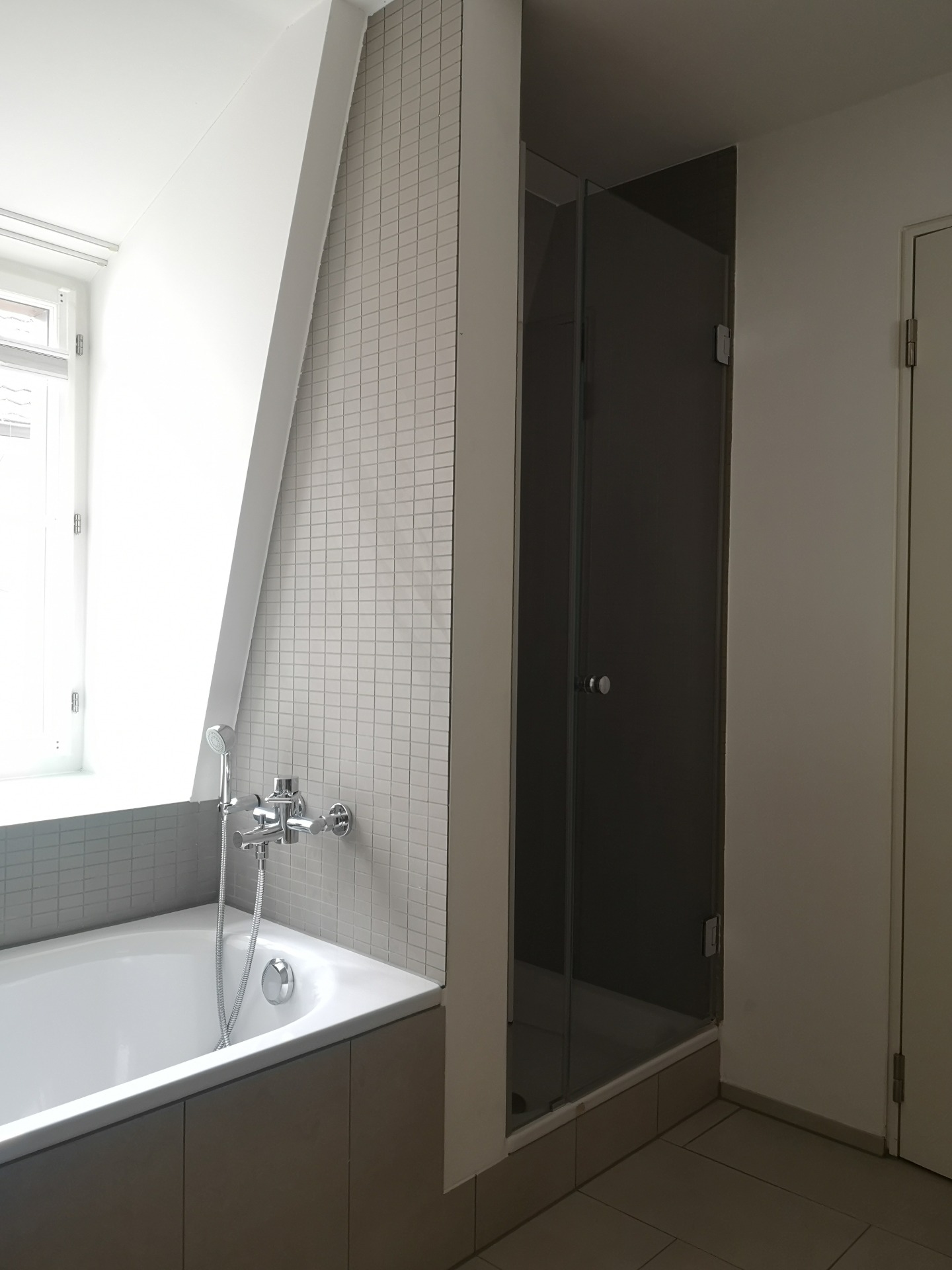 5 rooms apartment, Foto 7 von 9