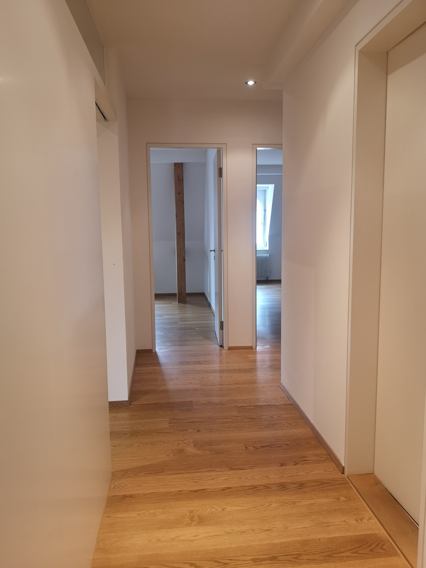 5 rooms apartment, Foto 3 von 9