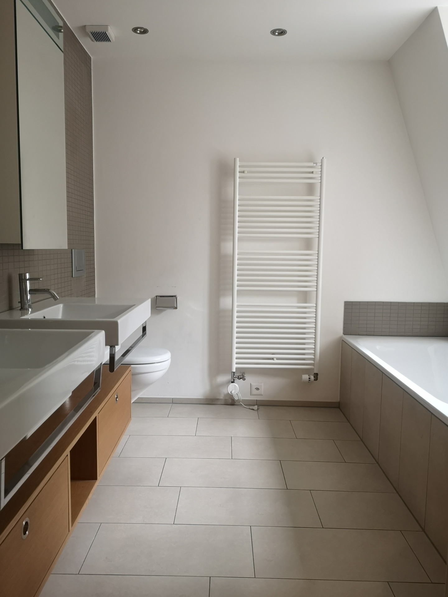 5 rooms apartment, Foto 6 von 9