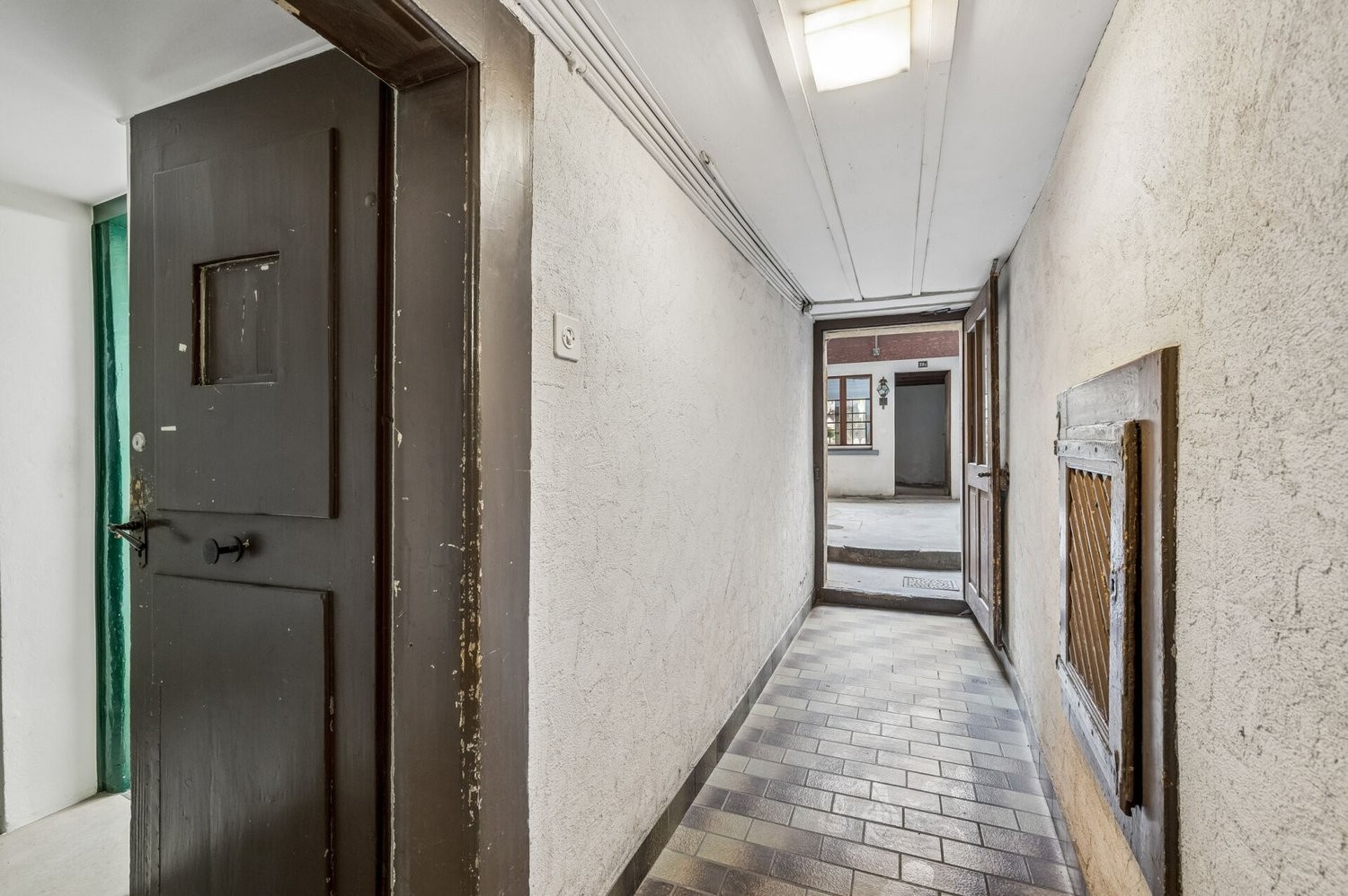 Casa plurifamiliare di 8 ½ locali