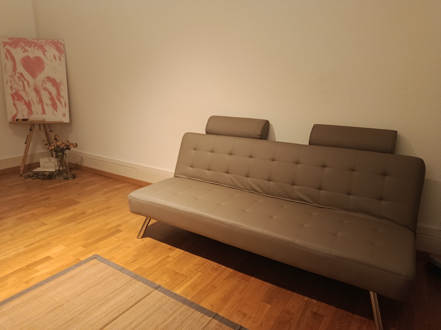 Room in a shared flat, Foto 1 von 2