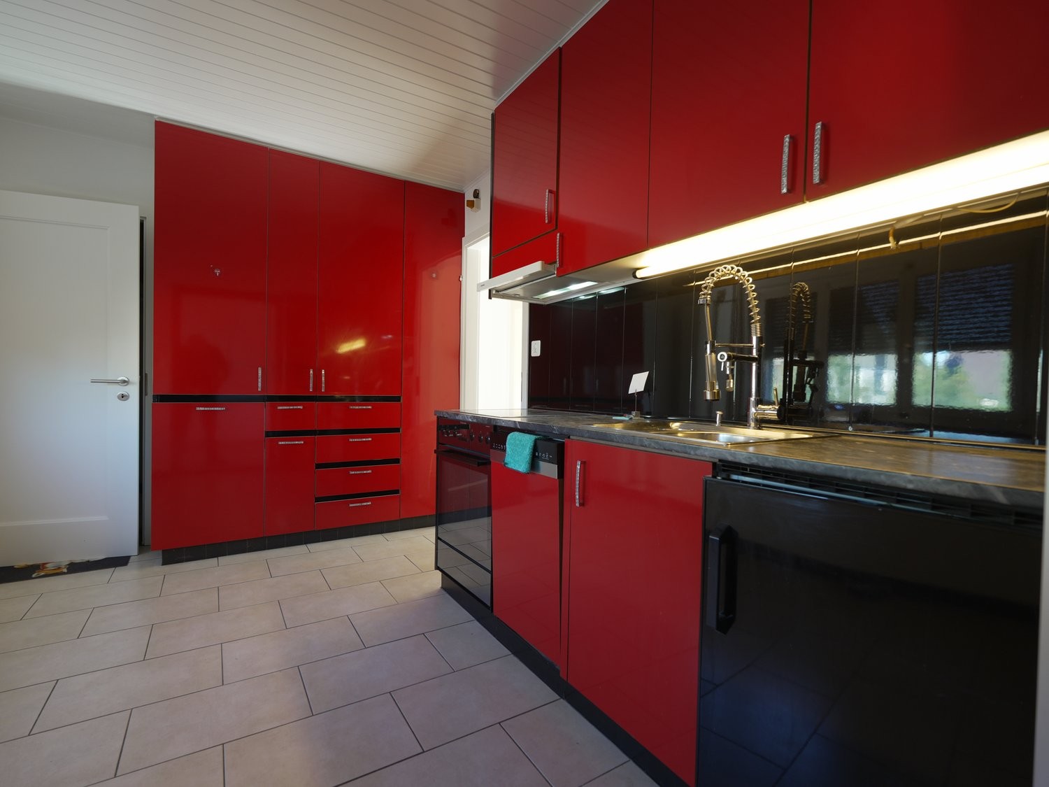 3 rooms single house