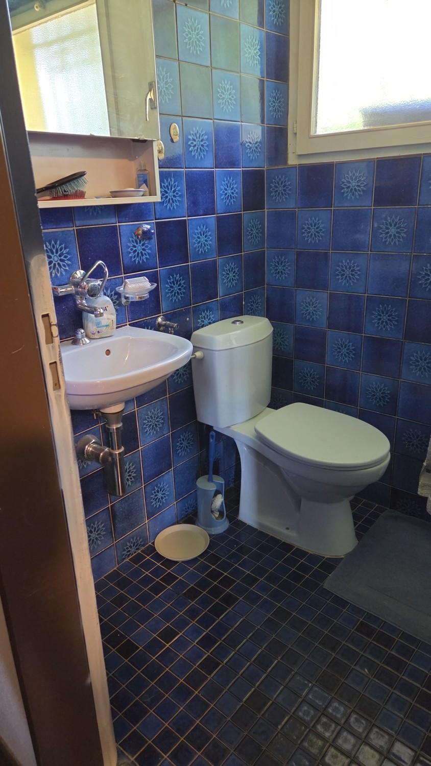 Room in a shared flat, Foto 2 von 3