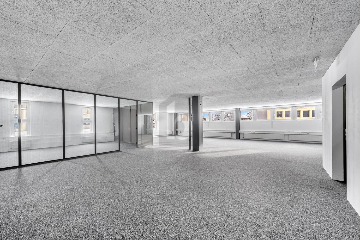 380m² ufficio