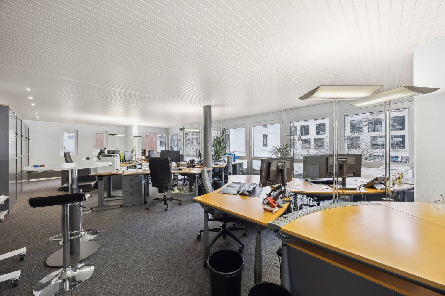 Office, Foto 1 von 9