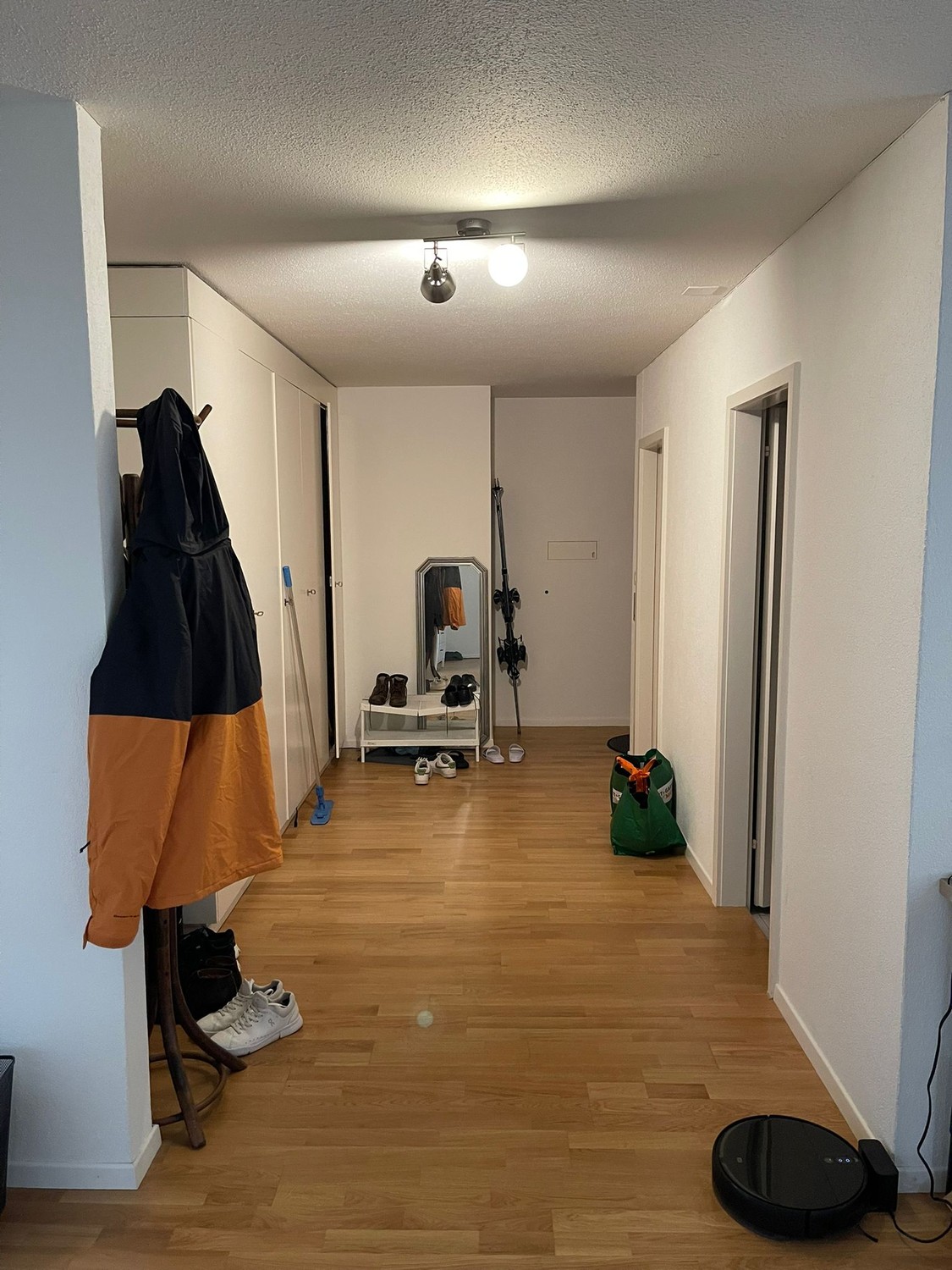 Chambre dans un appartement partagé