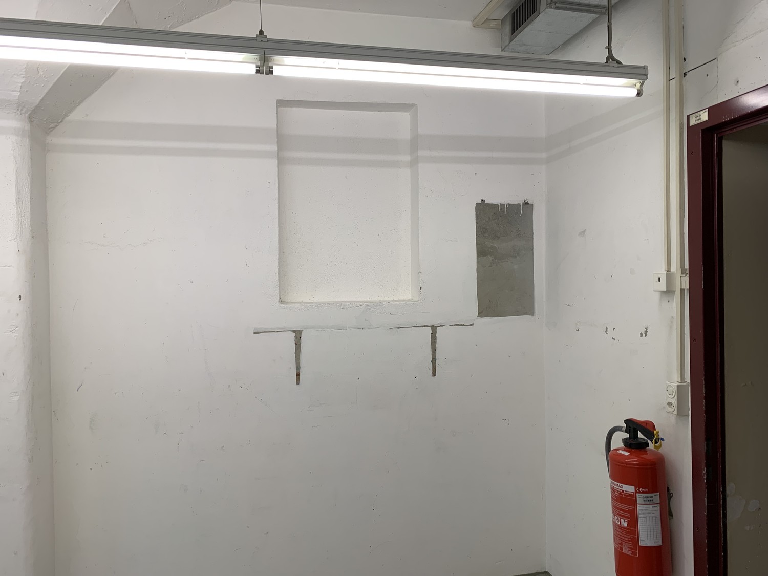 50m² cellar compartment