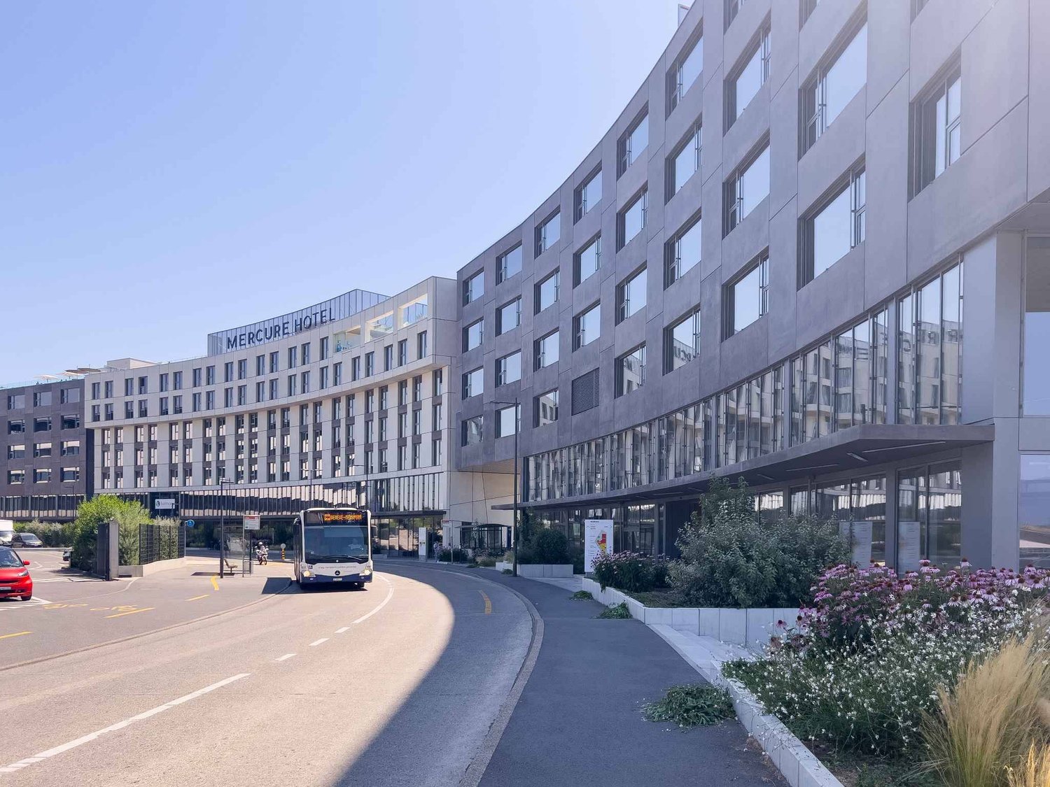 337m² office, Foto 1 von 9
