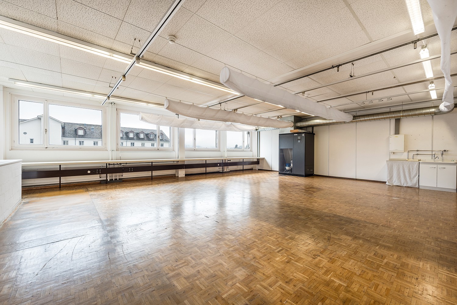 814m² office, Foto 4 von 10