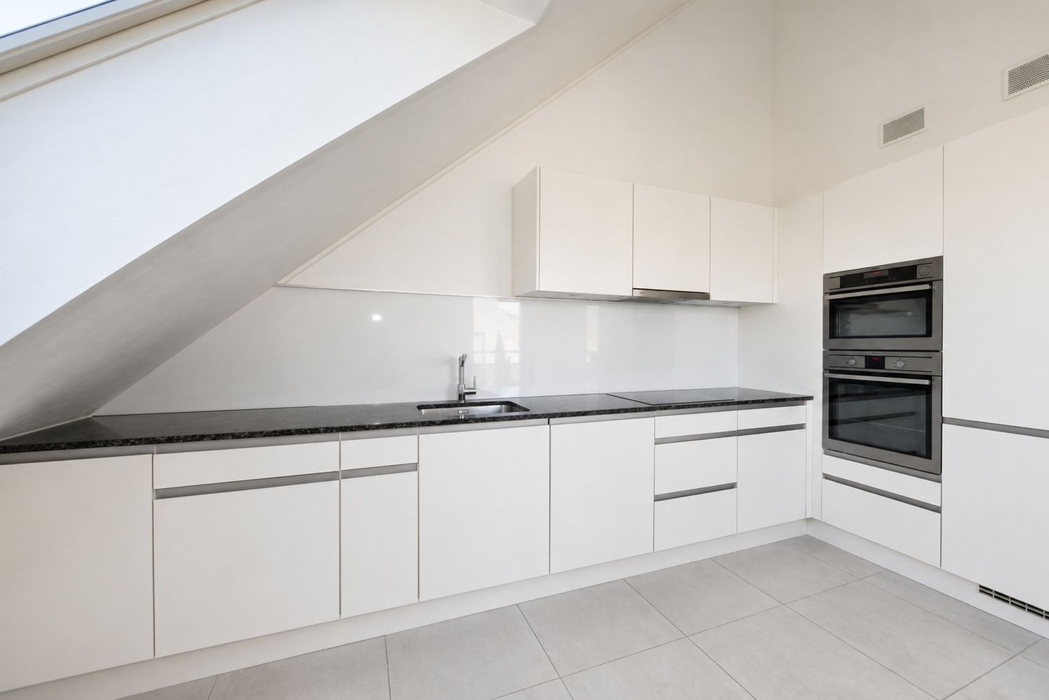 Appartement en attique de 3 ½ pièces