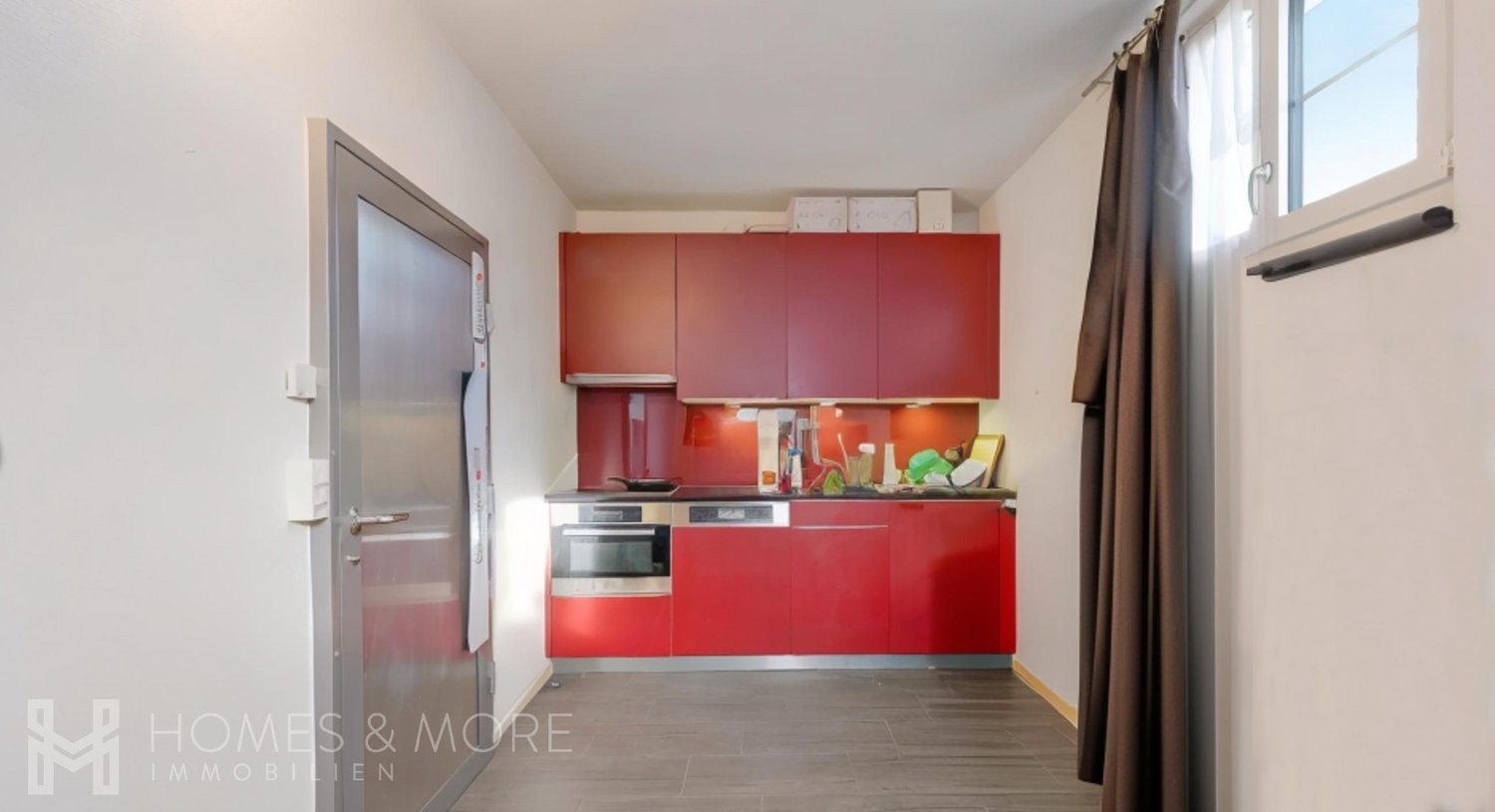 12 ½ rooms single house