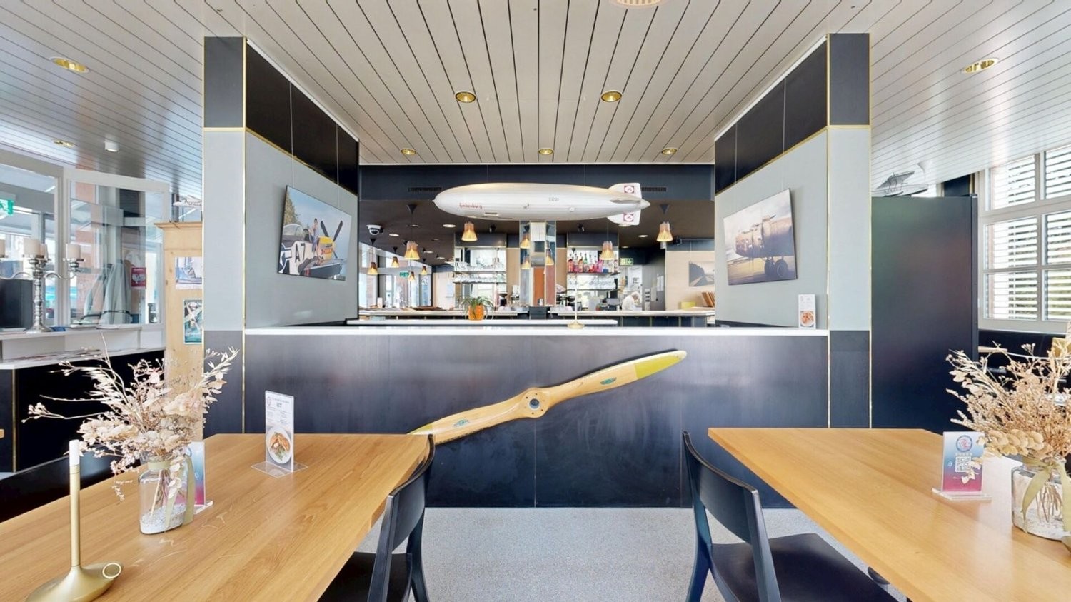 369m² coffeehouse, Foto 5 von 10
