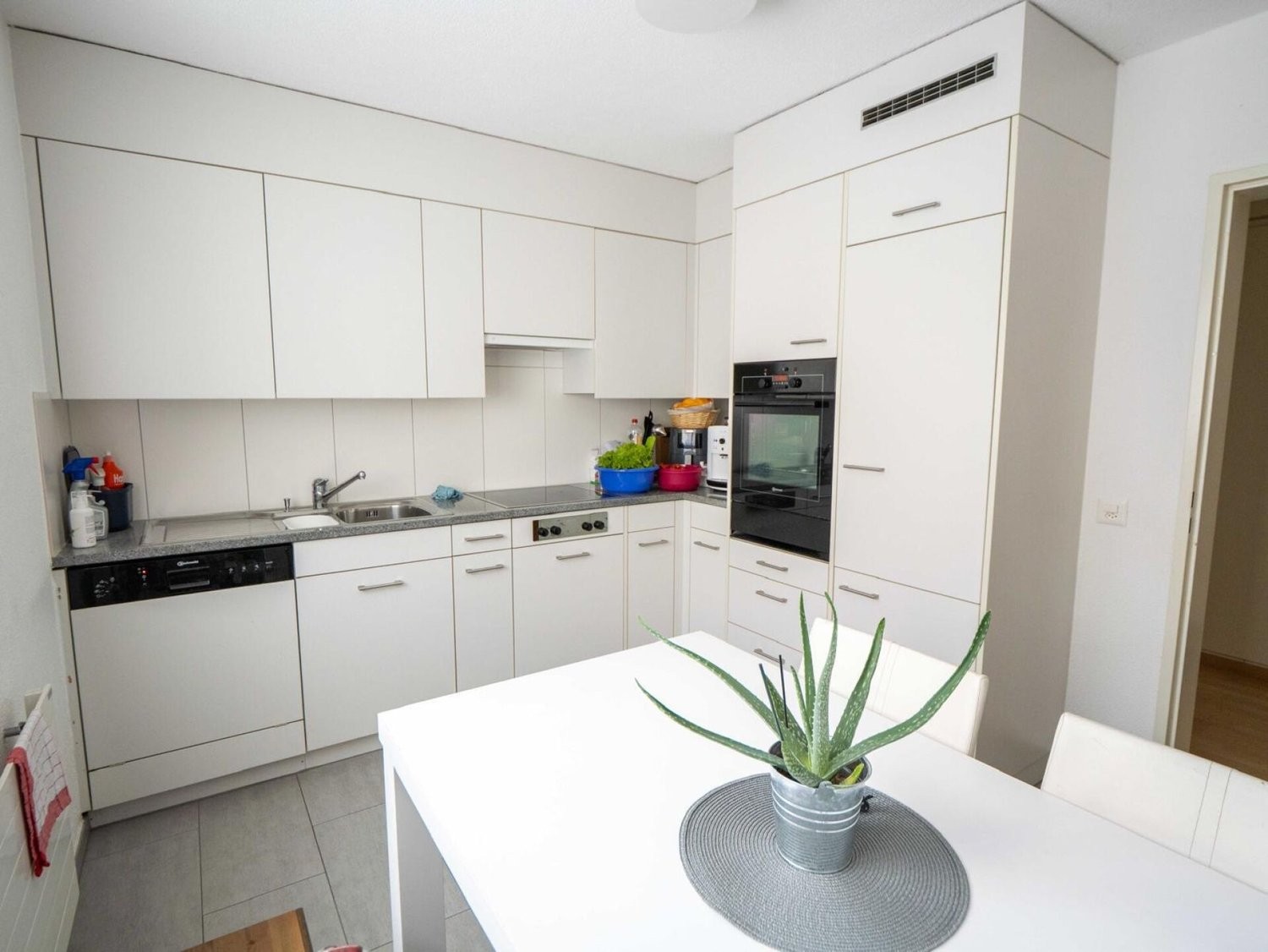 3 ½ rooms apartment, Foto 1 von 10