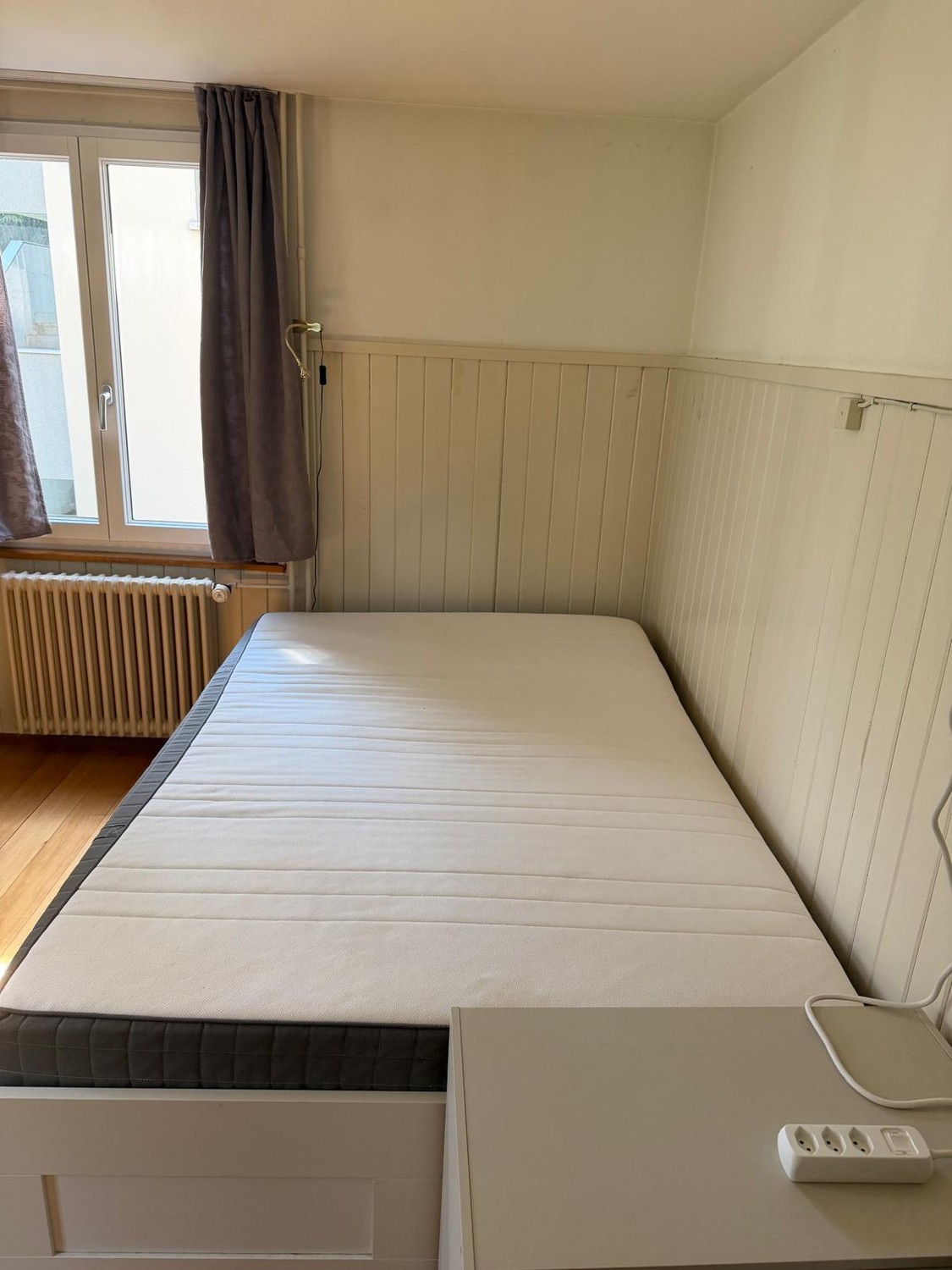 Chambre dans un appartement partagé