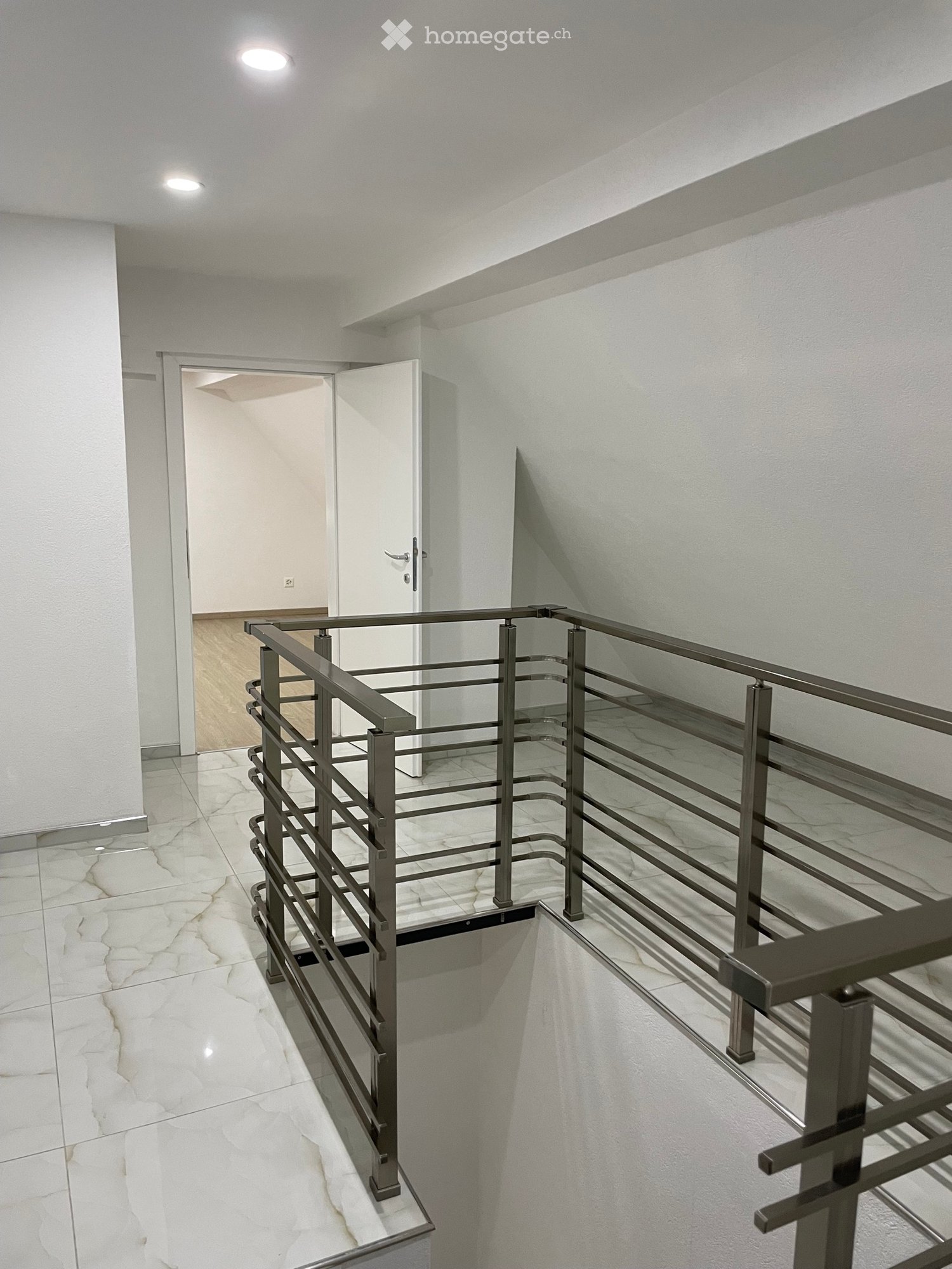 5 rooms apartment, Foto 5 von 5