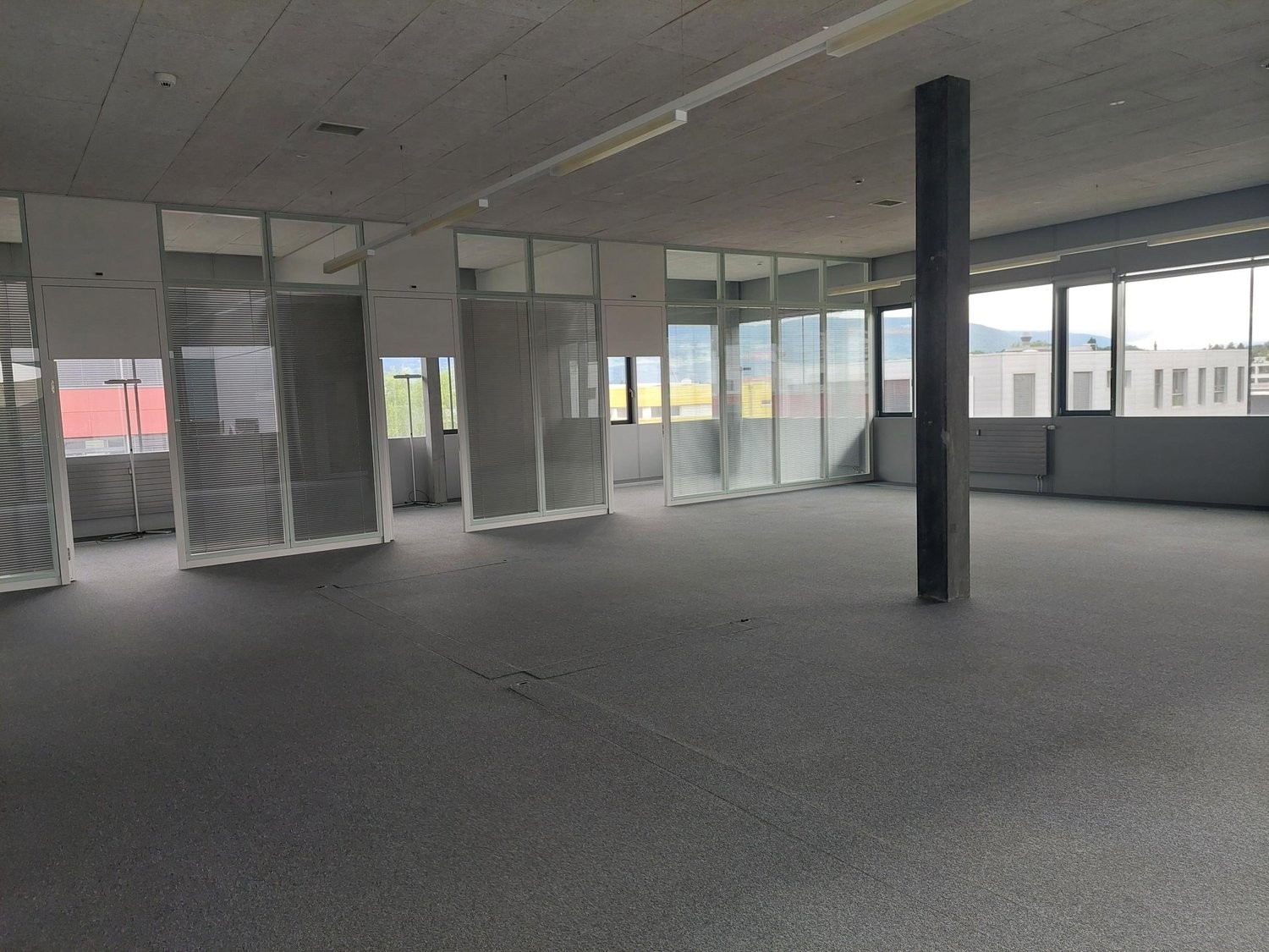 160m² Laden, Foto 4 von 5