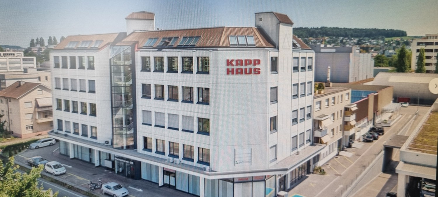 155m² commercial