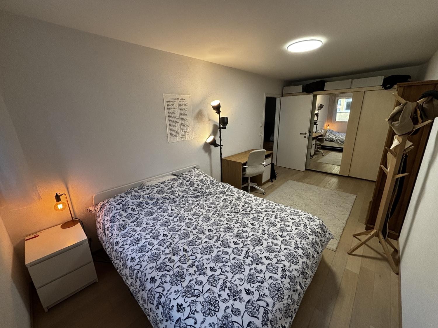 Zimmer in einer Wohngemeinschaft