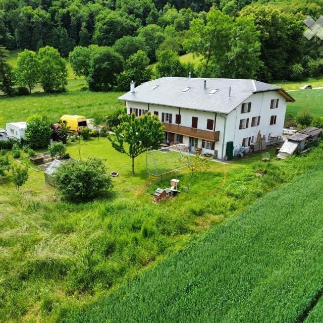 4-Zimmer-Wohnung, Foto 2 von 3