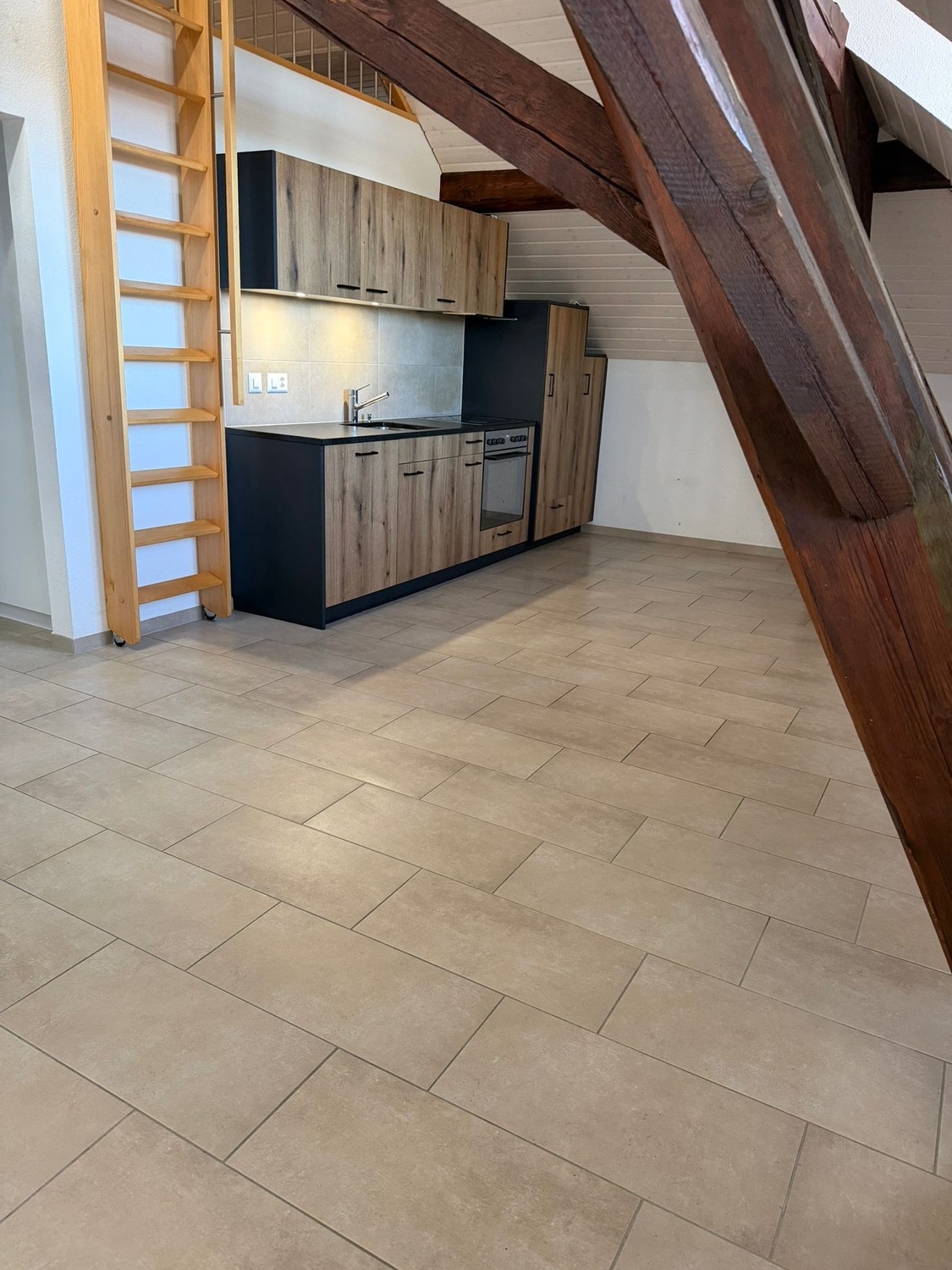 3-Zimmer-Wohnung, Foto 1 von 4