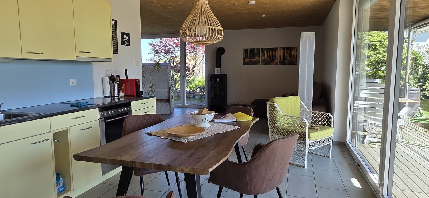 Möblierte 2 ½ Zimmer Wohnung, Foto 2 von 7
