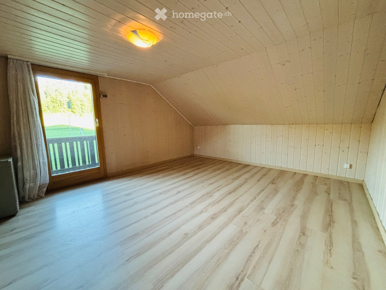 5 rooms apartment, Foto 5 von 5