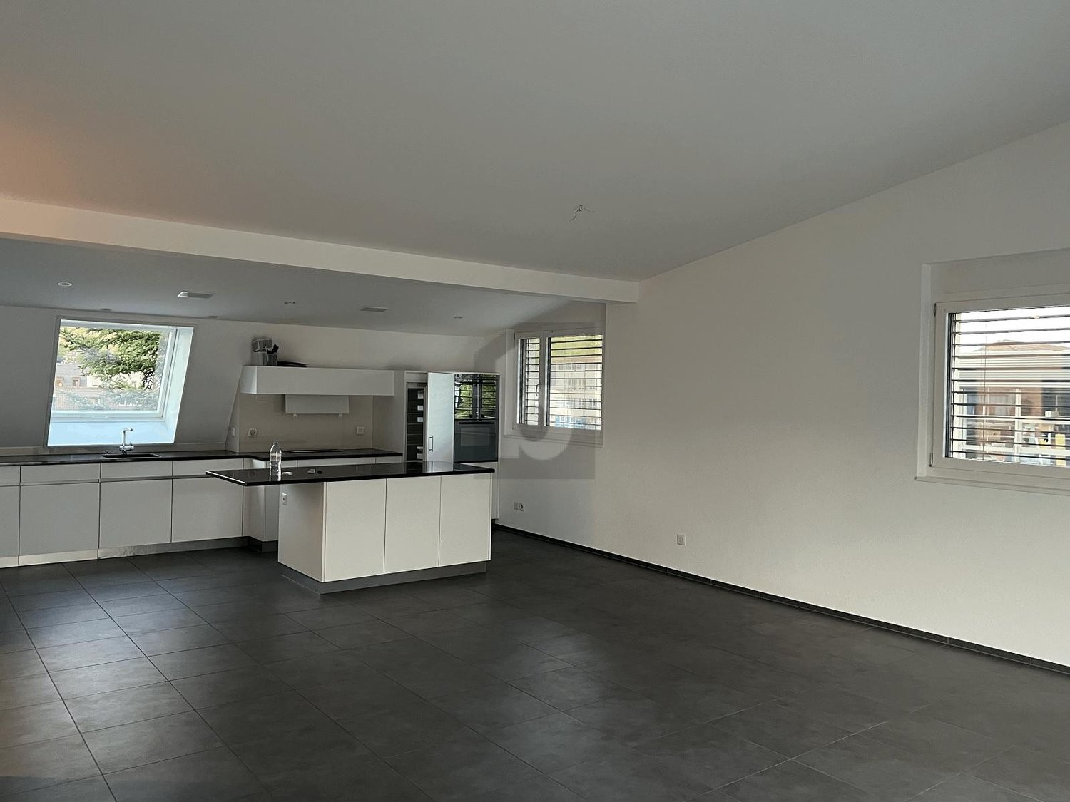 4 ½ room attic flat