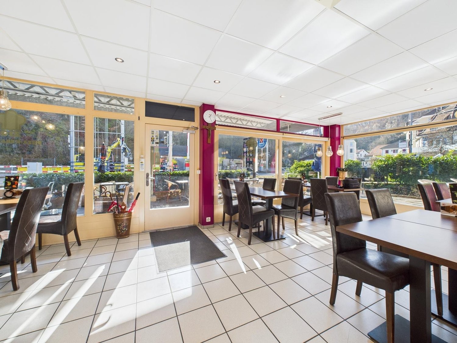 132m² restaurant