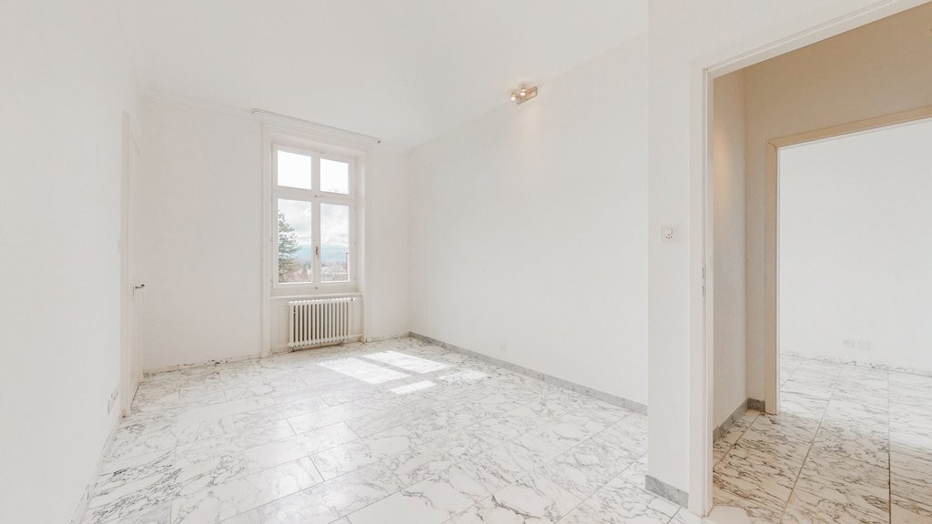 6 rooms apartment, Foto 10 von 10