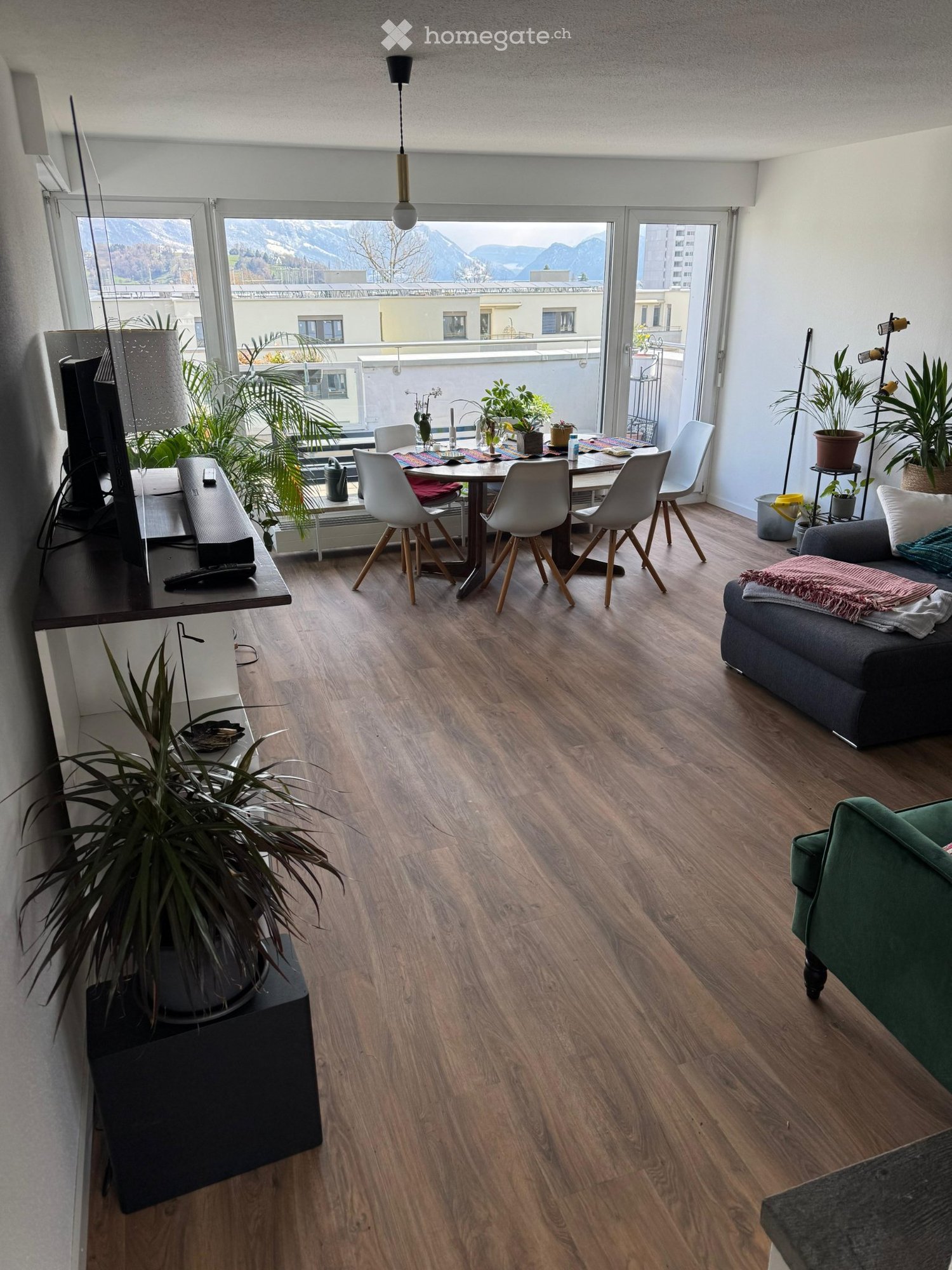1 room single room, Foto 2 von 5