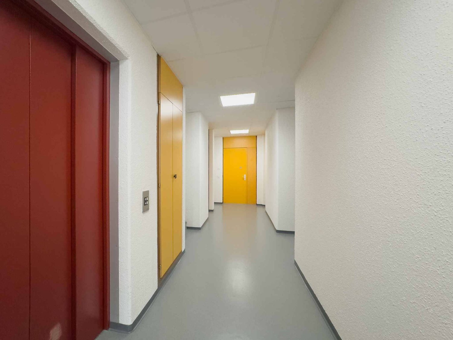 83m² Büro, Foto 8 von 10