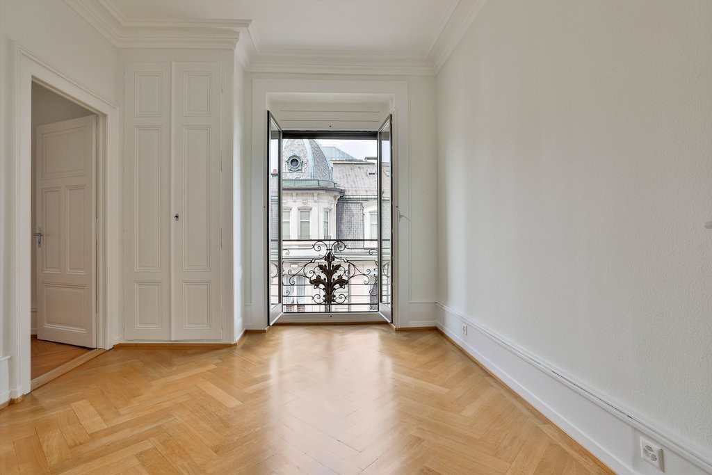 4-Zimmer-Wohnung